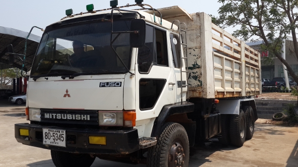 ขายด่วนไอ้หลงโบสองเพลาดั้มสภาพพร้อมใช้สุดๆFN527MTF-4688 โทร0801515451