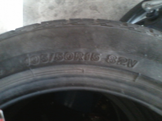 (ขอบคุณ Truck2hand ครับ )ขายยาง 195-50-R15 สภาพดี 4 เส้น 600 บาท