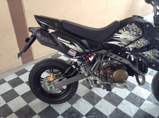 ขาย!!!KSR ตัวใหม่ ปี55 รถเครื่องดีเดิมๆคับ มีเล่มทะเบียนครบ ภาษีไม่หมด