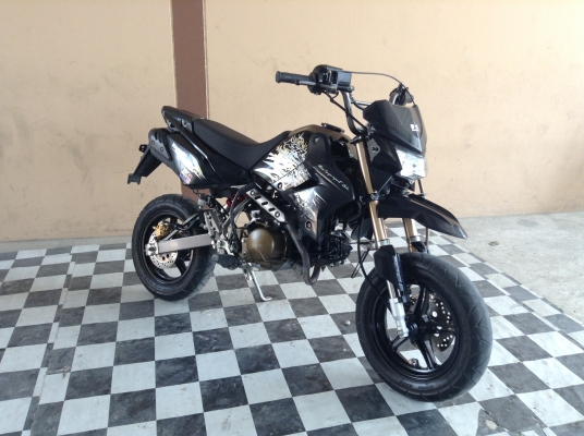 ขาย!!!KSR ตัวใหม่ ปี55 รถเครื่องดีเดิมๆคับ มีเล่มทะเบียนครบ ภาษีไม่หมด