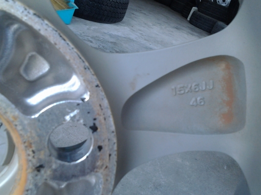 แม็ก ไทรทรัน ขอบ 15 5รู114