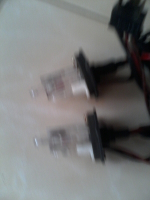 ขายหลอดไปซีนอล  ราคา 300 บาท