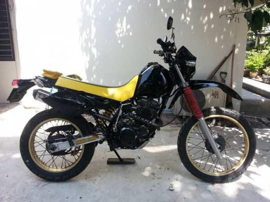 Yamaha XT250 inv.