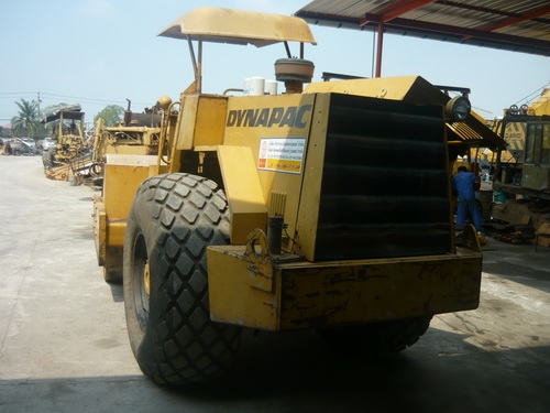 รถบดสั่นสะเทือน 10 ตัน Dynapac CA25II รถเก่านอก พร้อมใช้งาน ราคาย่อมเยาว์