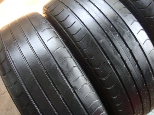 ขายยาง Dunlop ติดรถ Mazda 2  195/45/16  ปี 12