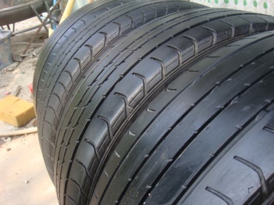 ขายยาง Dunlop ติดรถ Mazda 2  195/45/16  ปี 12