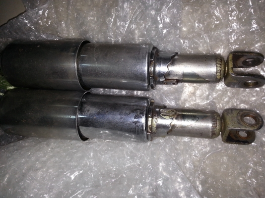 โช๊คหลัง