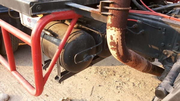 **950,000 บ.ต่อรอง**ขาย10ล้อหัวลาก HINO PROFIA FN604B เครื่องEK100 270HP เครื่องแน่นดีแรง ไม่เยิ้ม เกียร์เดิม ช่วงล่างคัสซีสวยเดิมไม่มีปะไม่มีดาม ยางดี10เส้น หัวเก๋งสวยไม่มีผุ ภายในสวยคอนโซลครบ แอร์ พ.พาวเวอร์ ทริฟฟี่ ครบ พร้อมใช้งาน ทะเบียนต่อให้เต็ม เอก