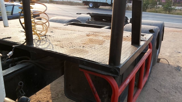 **950,000 บ.ต่อรอง**ขาย10ล้อหัวลาก HINO PROFIA FN604B เครื่องEK100 270HP เครื่องแน่นดีแรง ไม่เยิ้ม เกียร์เดิม ช่วงล่างคัสซีสวยเดิมไม่มีปะไม่มีดาม ยางดี10เส้น หัวเก๋งสวยไม่มีผุ ภายในสวยคอนโซลครบ แอร์ พ.พาวเวอร์ ทริฟฟี่ ครบ พร้อมใช้งาน ทะเบียนต่อให้เต็ม เอก