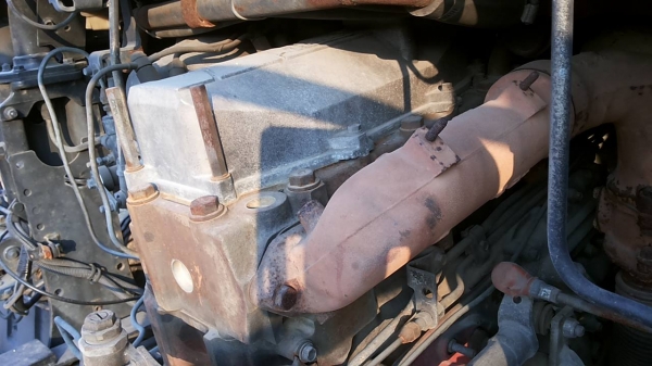 **950,000 บ.ต่อรอง**ขาย10ล้อหัวลาก HINO PROFIA FN604B เครื่องEK100 270HP เครื่องแน่นดีแรง ไม่เยิ้ม เกียร์เดิม ช่วงล่างคัสซีสวยเดิมไม่มีปะไม่มีดาม ยางดี10เส้น หัวเก๋งสวยไม่มีผุ ภายในสวยคอนโซลครบ แอร์ พ.พาวเวอร์ ทริฟฟี่ ครบ พร้อมใช้งาน ทะเบียนต่อให้เต็ม เอก