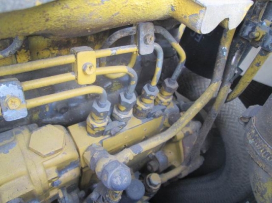 ขายด่วนรถเเม็คโครKOBELCOSK120มาร์คทีซีเรียสูงมีลายหัวกระแทกรถนำเข้าเก่าญี่ปุ่นเเท้ไม่เคยใช้งานเมืองไทยเลย