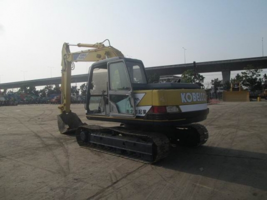 ขายด่วนรถเเม็คโครKOBELCOSK120มาร์คทีซีเรียสูงมีลายหัวกระแทกรถนำเข้าเก่าญี่ปุ่นเเท้ไม่เคยใช้งานเมืองไทยเลย