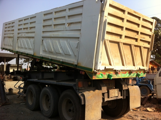 ขายหางเซมิดั้ม 3 เพลา ดั้ม อู่.สามมิตร ปี.49 สภาพสวย 680000 ราคาถูกๆ รีบจองด่วน