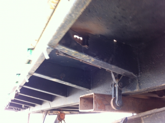 ขายหางเซมิดั้ม 3 เพลา ดั้ม อู่.สามมิตร ปี.49 สภาพสวย 680000 ราคาถูกๆ รีบจองด่วน