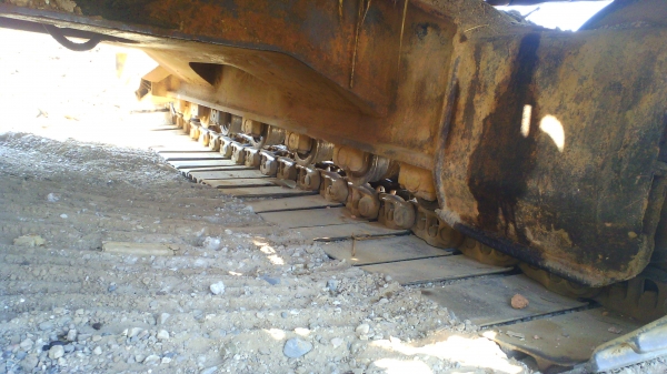 รถแบคโฮ CAT E200 B มีลายแย๊กซ์ รถใช้งานปกติดี รถราคาประหยัด ชอบราคาเท่าไรต่อรองได้ครับ