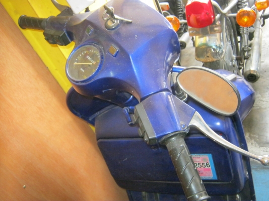 เวสป้า px หัวเหลี่ยม***สีน้ำเงิน*** 48,000 เอกสารครบ