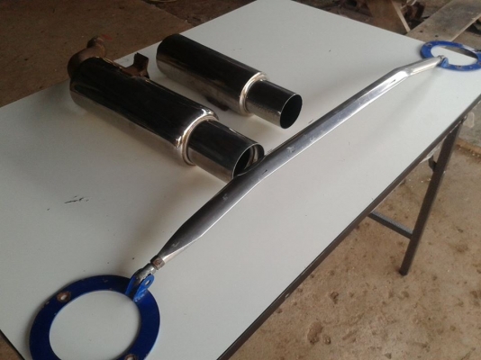 ขาย ปลายท่อแต่งกับค้ำโช๊ค ราคาถูกๆครับ