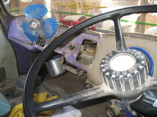 ดัมพ์ KM :DM;่100  รถทำงานทุกวัน  ราคา  250,000  บาท