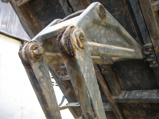 ดัมพ์ KM :DM;่100  รถทำงานทุกวัน  ราคา  250,000  บาท