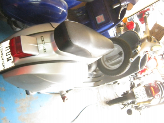 เวสป้าสปริ้นแท้ หัวกลม สีเงิน เอกสารชุดโอนพร้อม