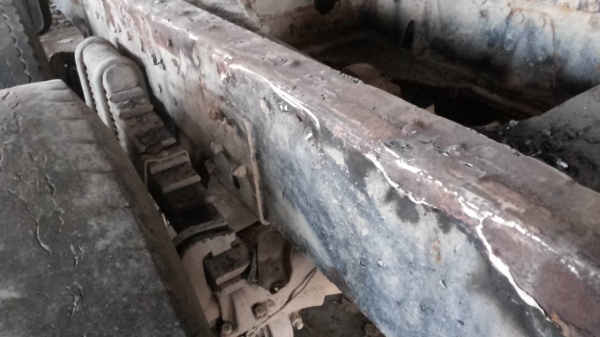 **950,000 บ.ต่อรอง*ขาย10ล้อ2เพลาหัวคัสซี NISSAN UD CWM430M อดีตรถโม่ปูน เครื่องเดิมเกียร์เดิม PE6 260HP เครื่องดีแน่นไม่เยิ้ม ช่วงล่างคัสซีดี หัวเก๋งดีมีสีกระเทาะบ้างภายในคอนโซลครบ เบรคทริฟฟี่ ยางดี6เส้นพอใช้4เส้น พร้อมเก็บงานให้ คัสซีกับหัวเก๋ง เอกสารครบ