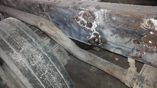 **950,000 บ.ต่อรอง*ขาย10ล้อ2เพลาหัวคัสซี NISSAN UD CWM430M อดีตรถโม่ปูน เครื่องเดิมเกียร์เดิม PE6 260HP เครื่องดีแน่นไม่เยิ้ม ช่วงล่างคัสซีดี หัวเก๋งดีมีสีกระเทาะบ้างภายในคอนโซลครบ เบรคทริฟฟี่ ยางดี6เส้นพอใช้4เส้น พร้อมเก็บงานให้ คัสซีกับหัวเก๋ง เอกสารครบ