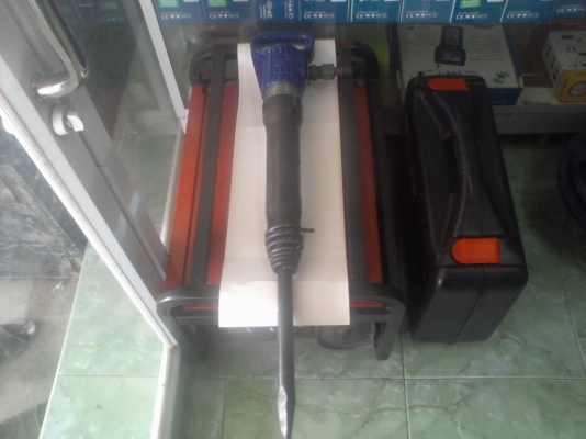 ขายหัวแย็กลม-เจาะปูนขนาด 15 ก.ก(ของใหม่)