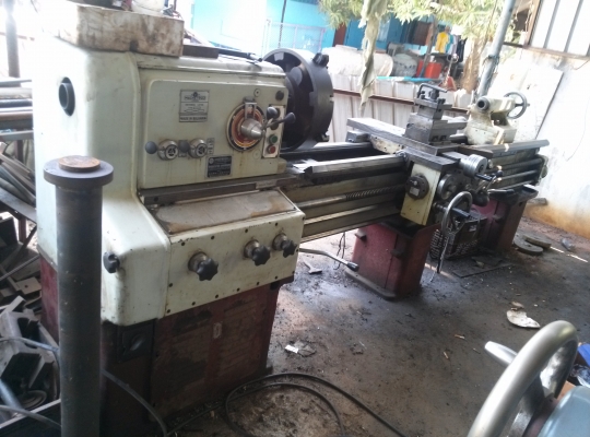 ขายครับขายเครื่องกลึงขนาด 10 ฟุต 3 เพลา นิ้วมิลไม่เปลี่ยนเฟือง สภาพสวย พร้อมใช้ 215000 บาท 0814583376 ช่างเอก