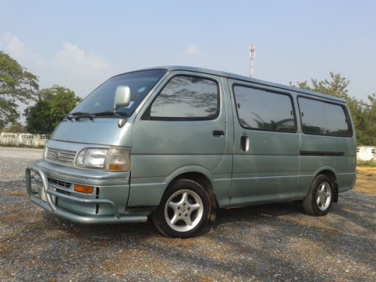 ++ รถตู้ HIACE เบนซิล + GAS ภายในแต่งเรียบร้อย 83,000 .- +++