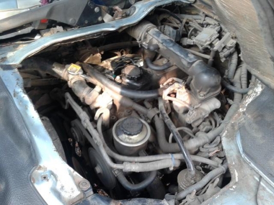 ++ รถตู้ HIACE เบนซิล + GAS ภายในแต่งเรียบร้อย 83,000 .- +++