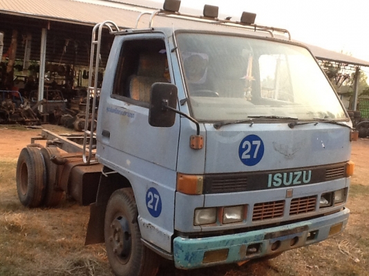 ขายครับNKRเครื่อง4BE1 หัวแคชชีไม่มีทะเบียนครับพี่น้องวิ่งใด้ทัวไทยพี่น้อง