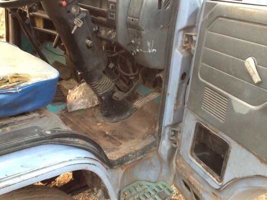 ขายครับNKRเครื่อง4BE1 หัวแคชชีไม่มีทะเบียนครับพี่น้องวิ่งใด้ทัวไทยพี่น้อง