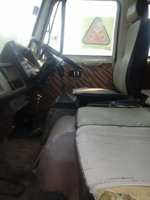 ขาย อีซูซุ ล็อคกี้ 165 ยาง 9 รถพร้อมใช้งาน ทะเบียนแจ้งจอด เครื่องดี คัซซีสวย ราคาต่อรองได้ครับ