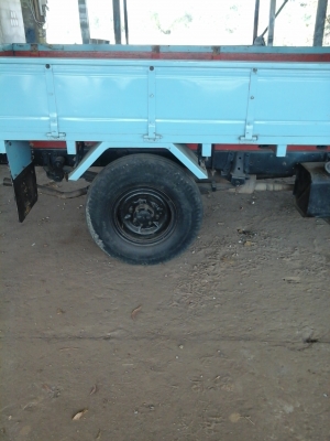 ขาย อีซูซุ NKR เครื่อง 88 รถพร้อมใช้งาน เครื่องดี คัซซีสวย