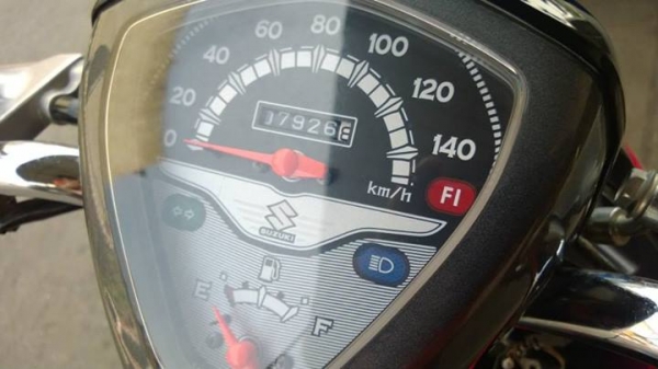 Suzuki LET 2013 วิ่งน้อย มีประกัน ราคาถูก ต่อรองได้เยอะเป็นพัน Suzuki LET 2013 วิ่งน้อย มีประกัน ราคาถูก ต่อรองได้เยอะเป็นพัน