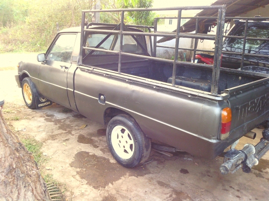 ขายมาสด้า 5เกียร์ ล้อแมก เครื่องดี ช่วงล่างดี ภายในสวย ราคา23000