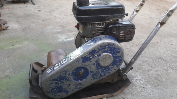 tacom เครื่องตบดิน