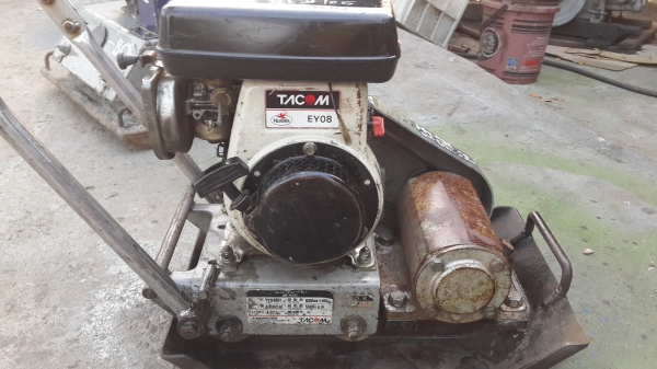 tacom เครื่องตบดิน