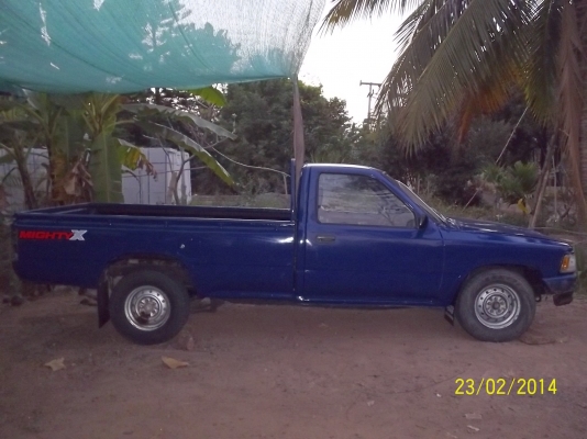 ขายโตโยต้าตอนเดียวครับทะเบียนพร้อมโอน