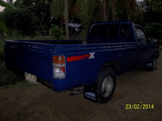 ขายโตโยต้าตอนเดียวครับทะเบียนพร้อมโอน