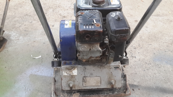 tacom เครื่องตบดิน