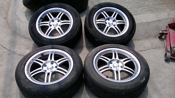 ขายล้อขอบ16 5รูพร้อมยางชุดละ6300