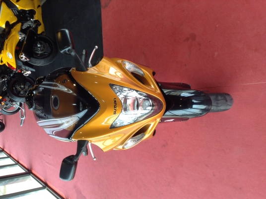 ธารนนทบุรี//ขาย suzuki hayabuza ปี2009 สวยๆของแต่งพอมี ราคา390,000บาท อินวอยท์+ส.พ.มแท้