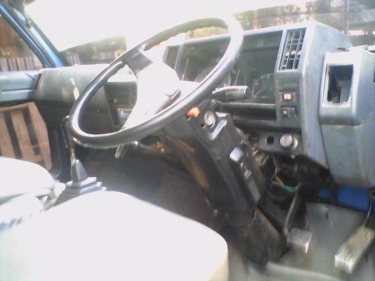 ขายด่วน Isuzu NPR61P