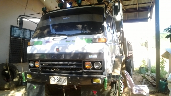 6ล้อดั้มISUZU JCM 145แรง รถสวย แต่...ไม่มีเล่ม ขายตามสภาพ ทำสัญญาซื้อขายตามกฎหมาย...