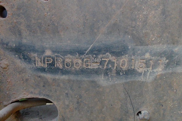 ขายด่วนรถ6ล้อNPR66Eดรั้มเครือง120แรงฝาดําดรั้มยาว3.35ม