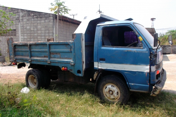 ขายด่วนรถ6ล้อNPR66Eดรั้มเครือง120แรงฝาดําดรั้มยาว3.35ม