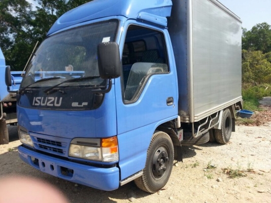 รถอีซูซุ 6 ล้อ ตู้เย็น  NKR 100 แรงม้า. ปี 48  สนใจติดต่อ 081 - 6079515