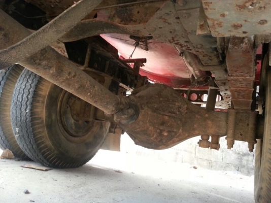 รถอีซูซุ 6 ล้อ บรรทุกน้ำมัน เปลื่ยนเครื่อง 110 แรงม้า. สนใจติดต่อ 081 - 6079515 รถอีซูซุ 6 ล้อ บรรทุกน้ำมัน เปลื่ยนเครื่อง 110 แรงม้า. สนใจติดต่อ 081 - 6079515