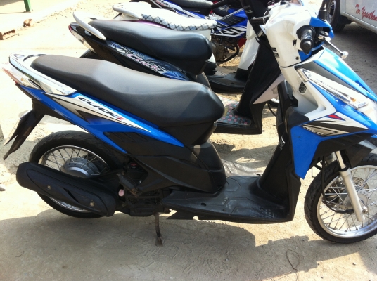 ขาย click เครื่องดีมาก สภาพเดิม